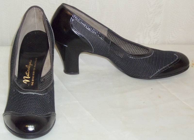 Vintage Deadstock Naturalizer Mesh Schuhe Pumps 9Aaaa Schwarz von ShonnasVintage