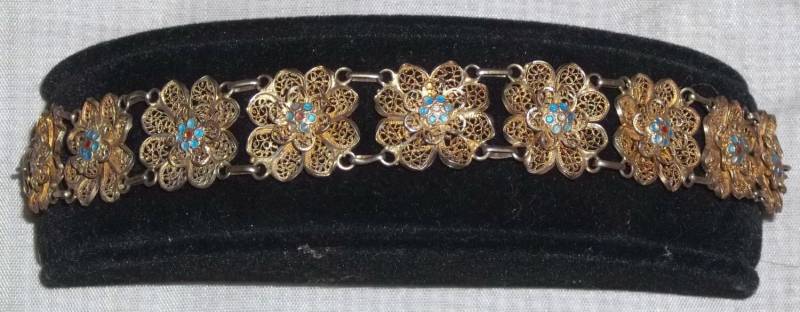 Vintage Filigranes Blumen Kleeblatt Gold Ton Armband von ShonnasVintage