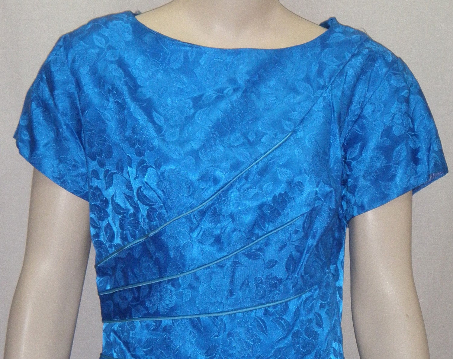 Vintage Royal Blue 50Er Jahre Wiggle Kleid Gr. 18 Jacquard von ShonnasVintage