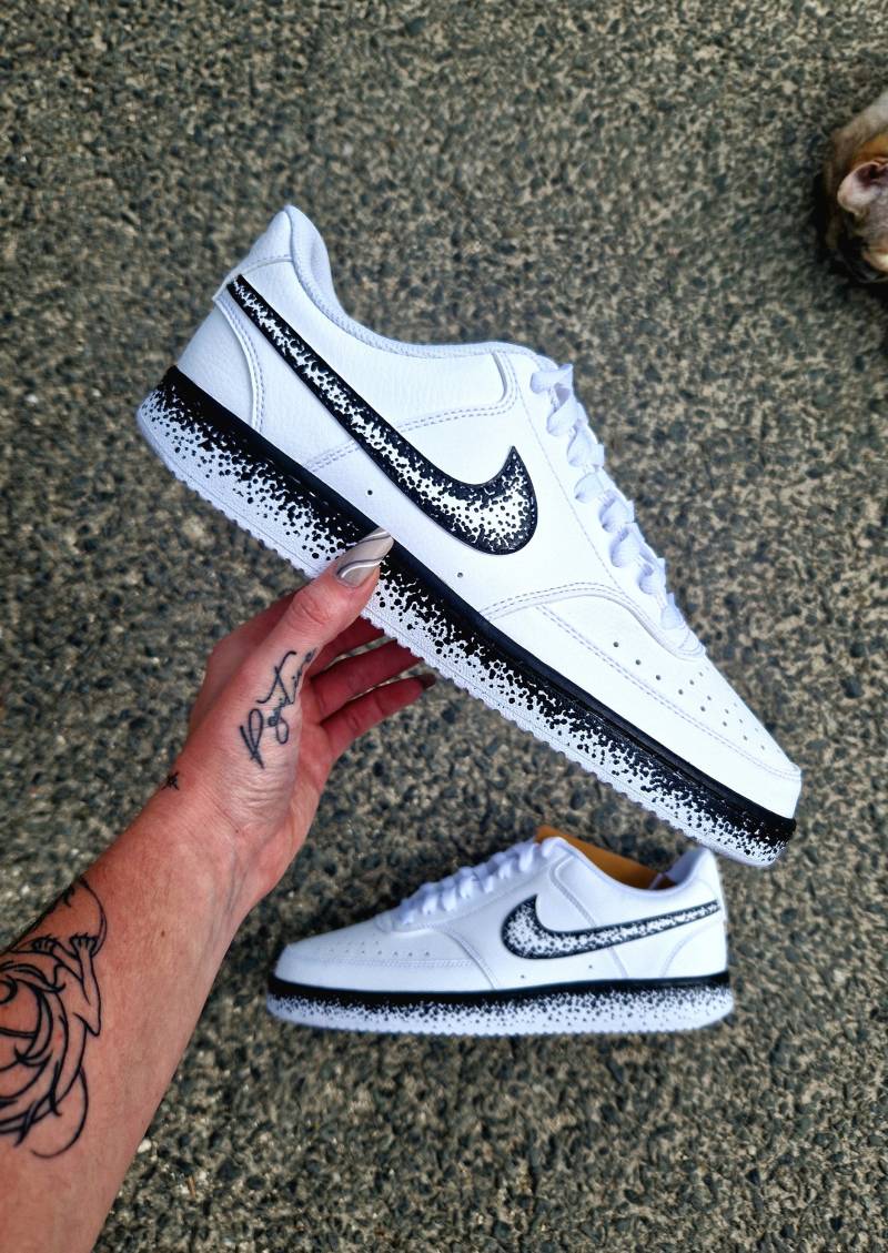 Air Force 1 Benutzerdefinierter Schwarzer Punkt von Shooesyourcustom