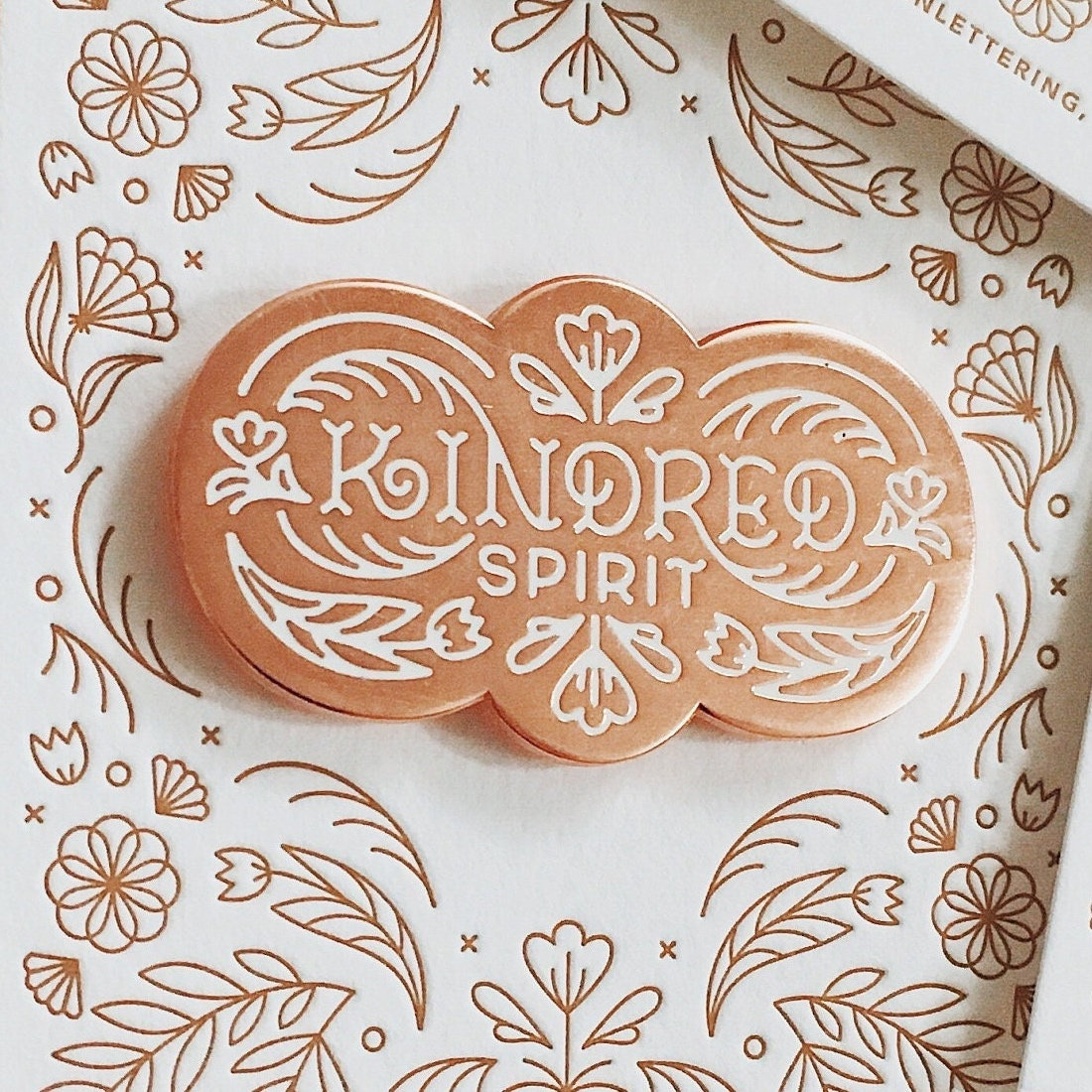Kindred Spirit Emaille Pin Anne Auf Green Gables Freundschaftsbrosche Kindred Spirit Emaille Pin Anne Auf Green Gables Freundschaftsbrosche von ShopAnnlettering