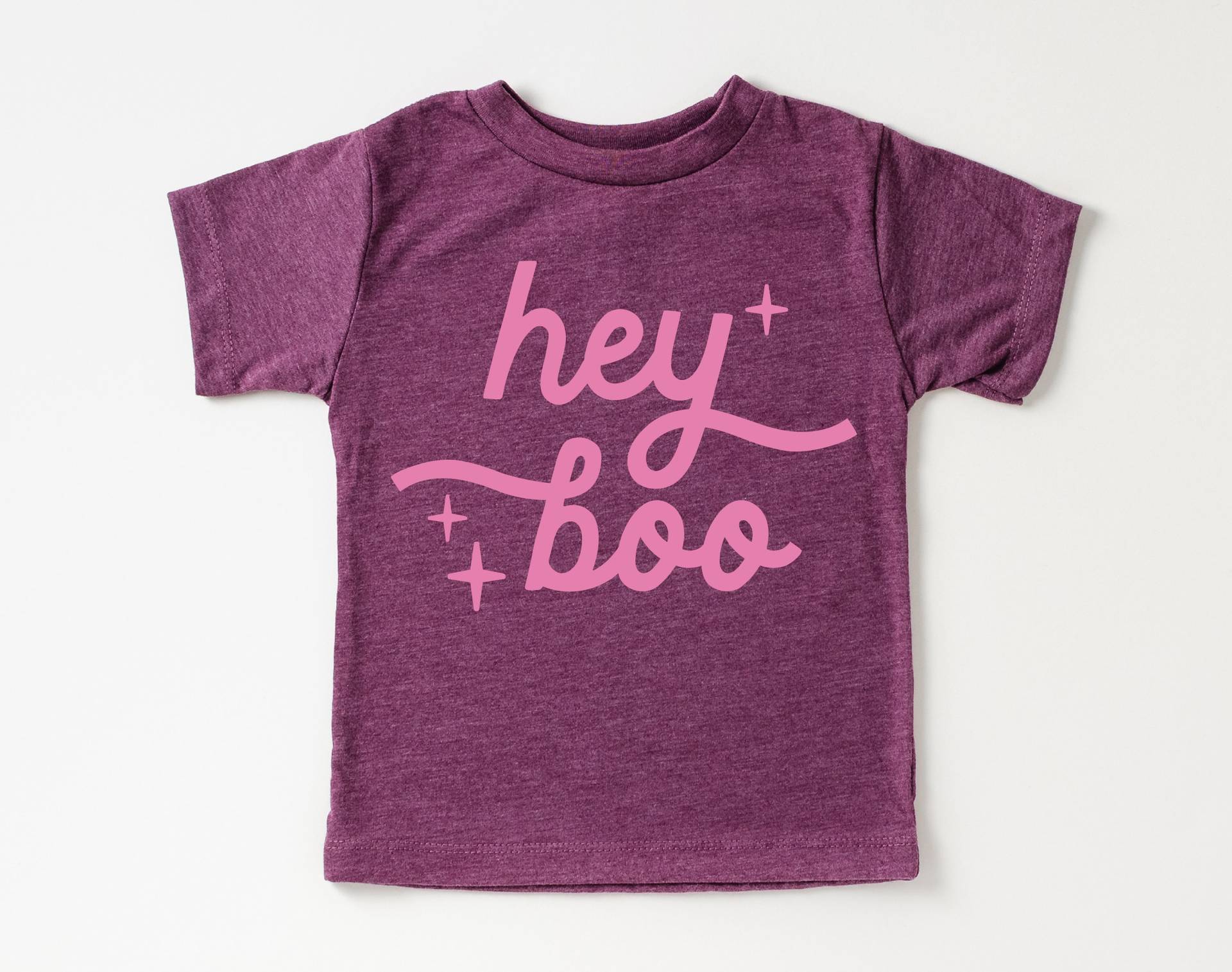 Kleinkind/Baby "Hey Boo" Monochrome Tshirt, Herbst, Halloween, Lustiges Halloween-Shirt, Trendiges Kleinkind-Shirt, Baby-Shirt von ShopBeauandBelle