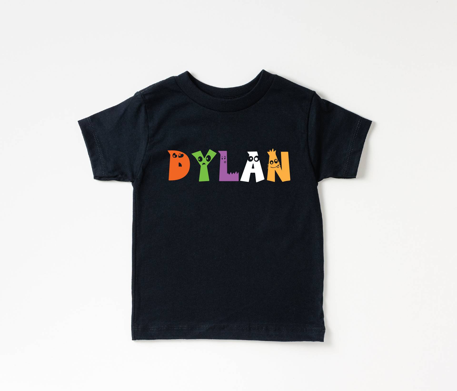 Personalisierte Halloween Monster Kinder T-Shirt von ShopBeauandBelle