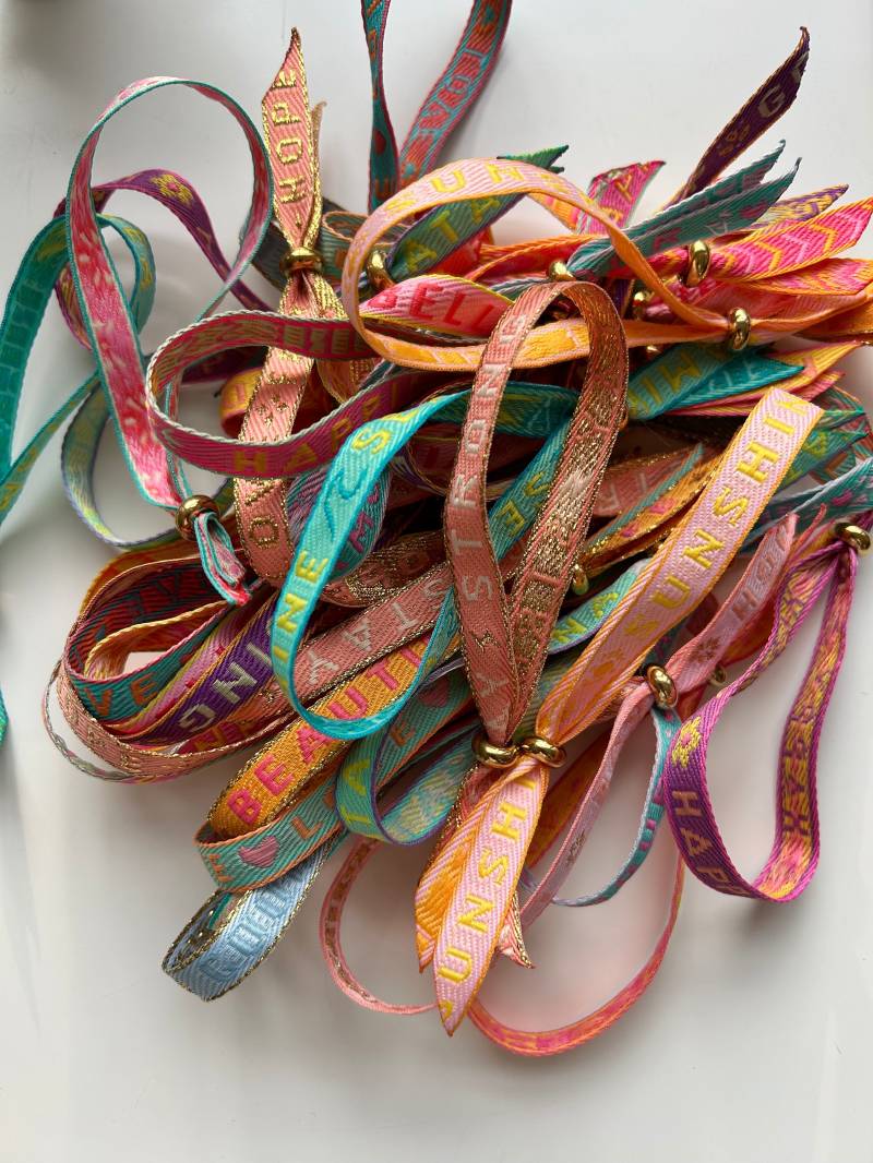 Partybändchen 2 | Message-Armband Stoffarmband Größenverstellbares Armband Mit Text Freundschaftsarmband Weitere Muster von ShopCharmingCharms