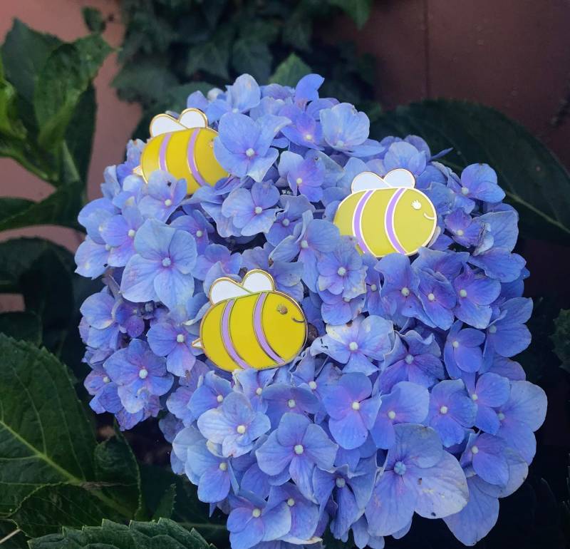 Chubbee - Gold Hart Emaille Glitter Pin | Süße Bee Du Bist Mein Honig, Biene von ShopCurioCo