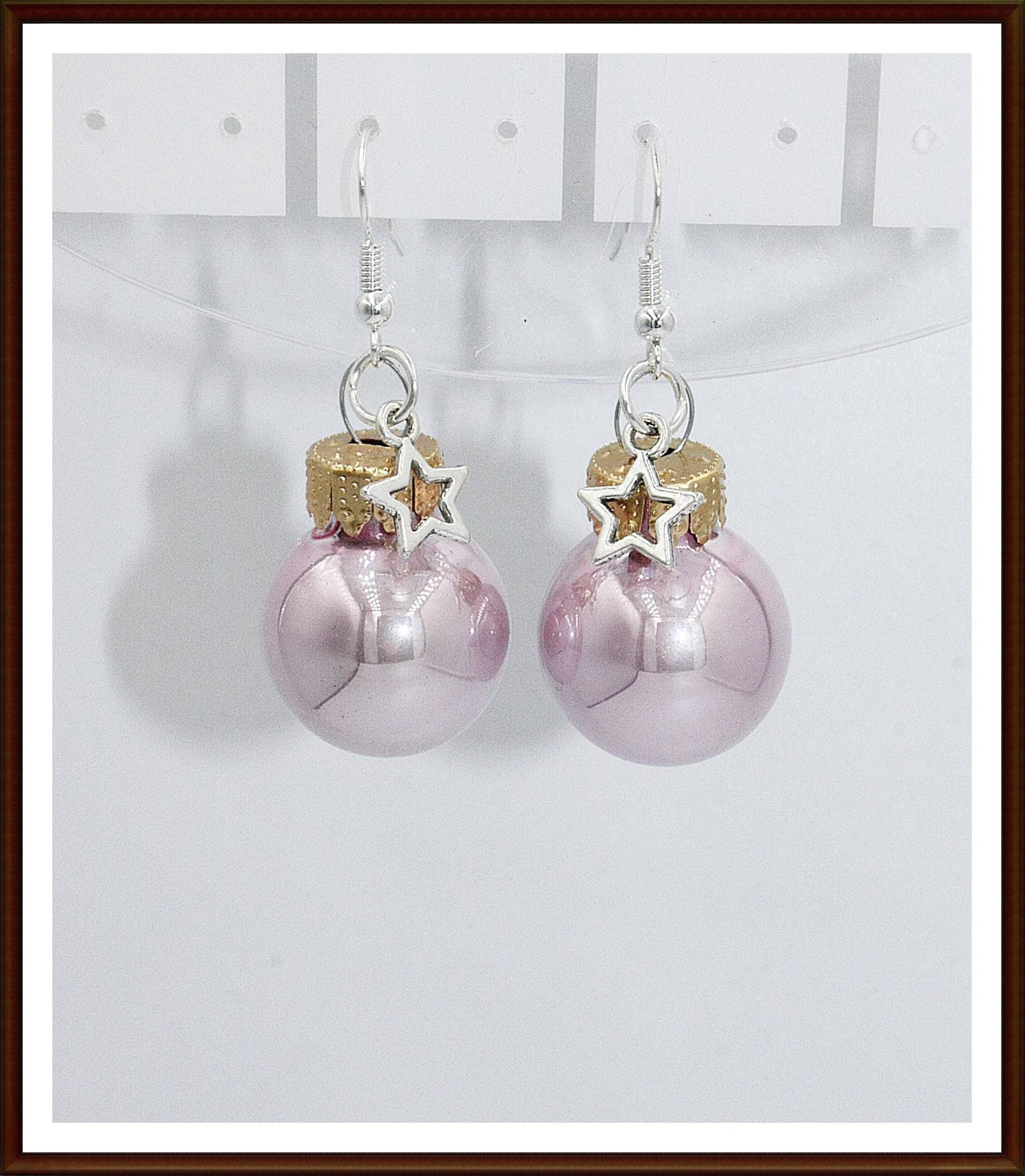 Glas Creme Weihnachtskugelohrringe Christbaum Ohrhänger Stern Weihnachtsfeier von ShopDanysDesign