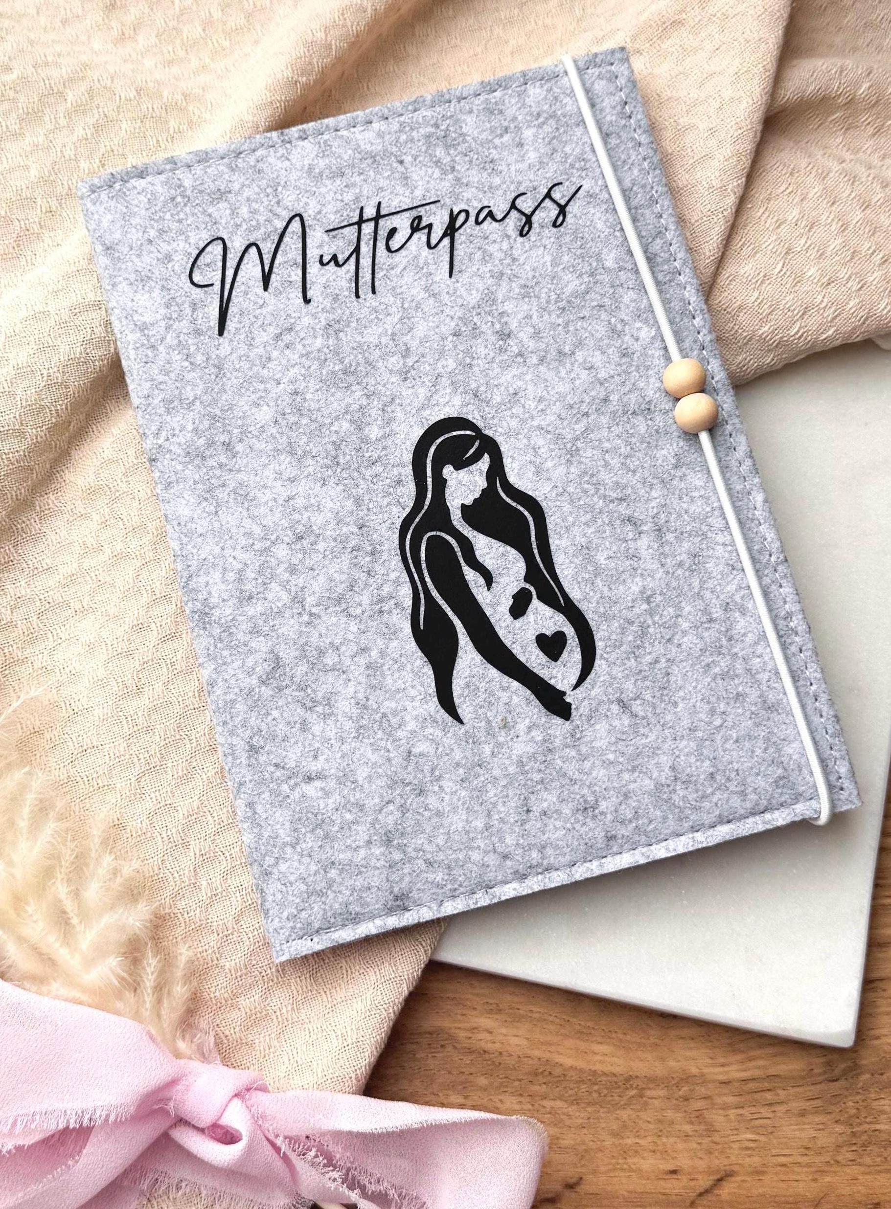 Personalisierte Mutterpasshülle Aus Filz | Gold/Weiß/Schwarz Schwangere Frau Handgemacht von ShopDecosphere