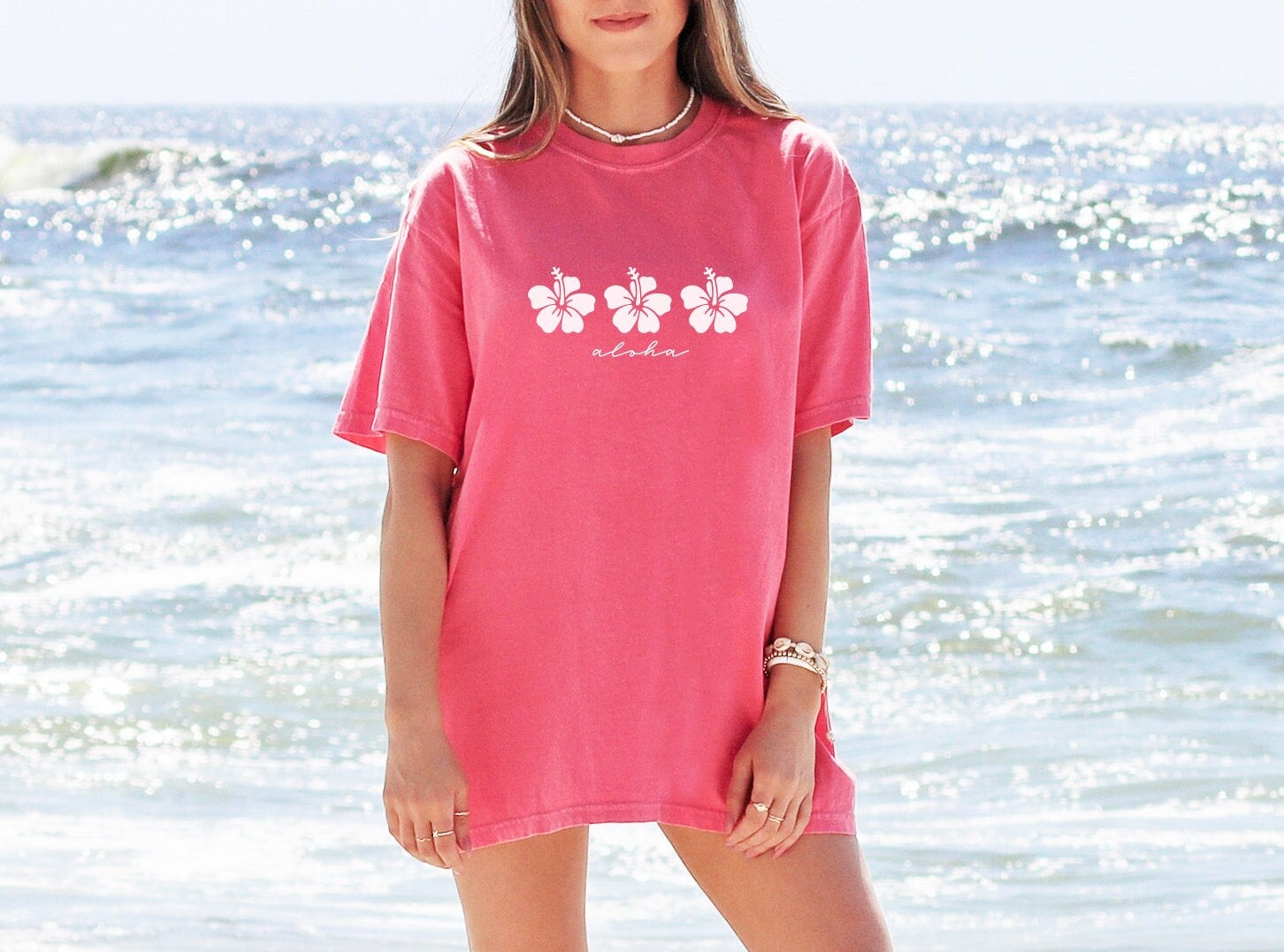 Hibiskus Blumen-T-Shirt Blumen-Hemd Aloha Hawaii-Hemd Komfortfarben Damen-T-Shirts Übergroßes T-Shirt Strand-T-Shirt Sommer-T-Shirt von ShopFeelinPine