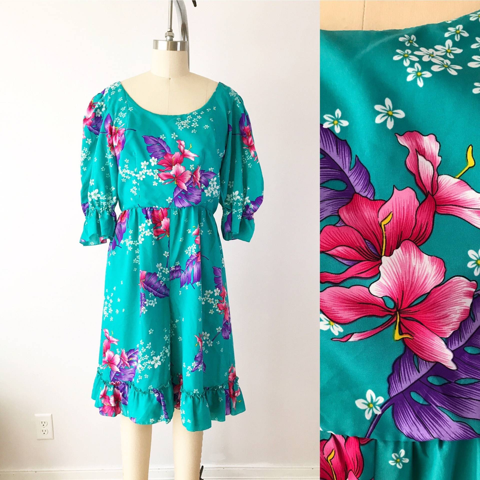 Grösse S 70Er Jahre Hawaiian Floral Overall - 1970Er Mod Blau Maxi Strampler Rüschen Hibiskus Muumuu Deep Scoop Spiel Anzug von ShopFoxburrow