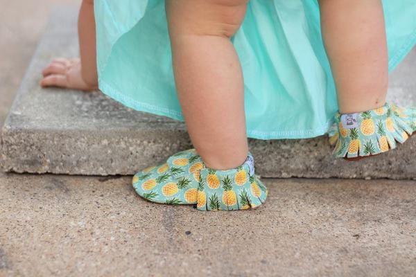 Süße Ananas Leder Mokassins Süße Ananas Leder Mokassins von ShopGloverKids