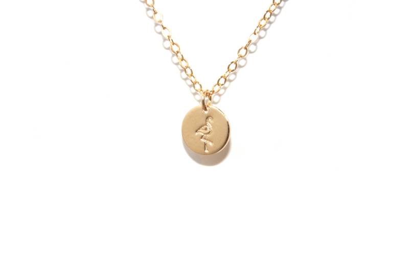 Flamingo Plättchen Halskette | 14K Gold Filled - Halskette, Handgestempelte Charm von ShopGuyBlanco