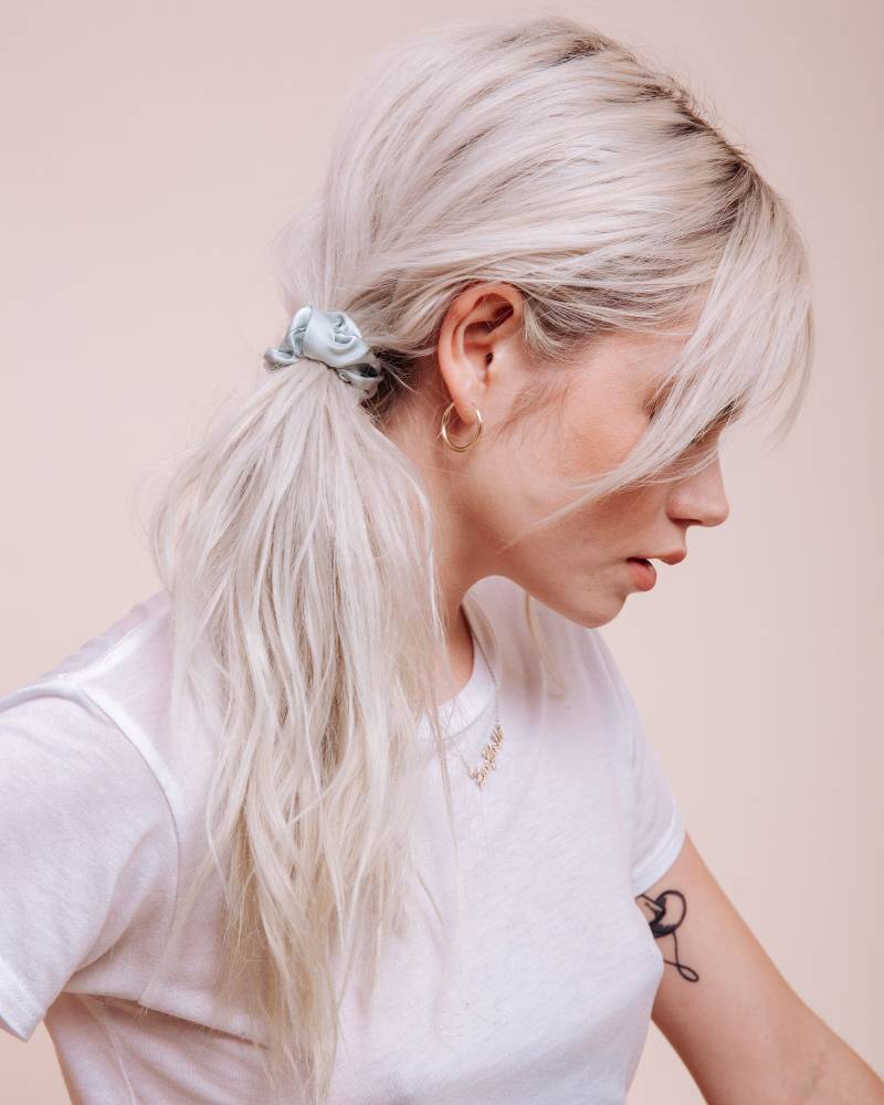 Mini Seiden Scrunchie - Oasis von ShopImWithTheBand