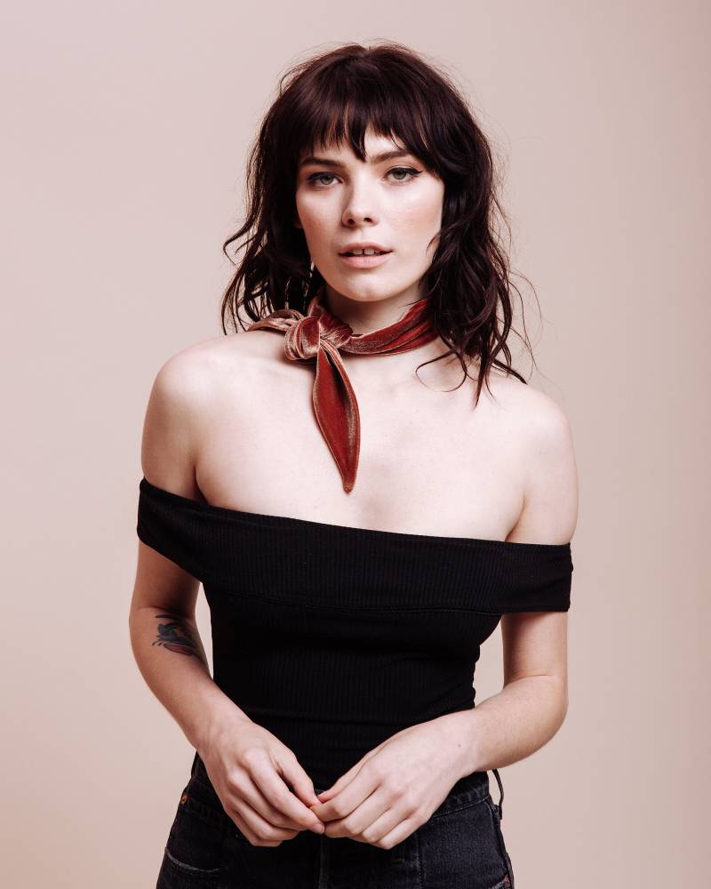 Samt Schal Zum Binden - Braun von ShopImWithTheBand