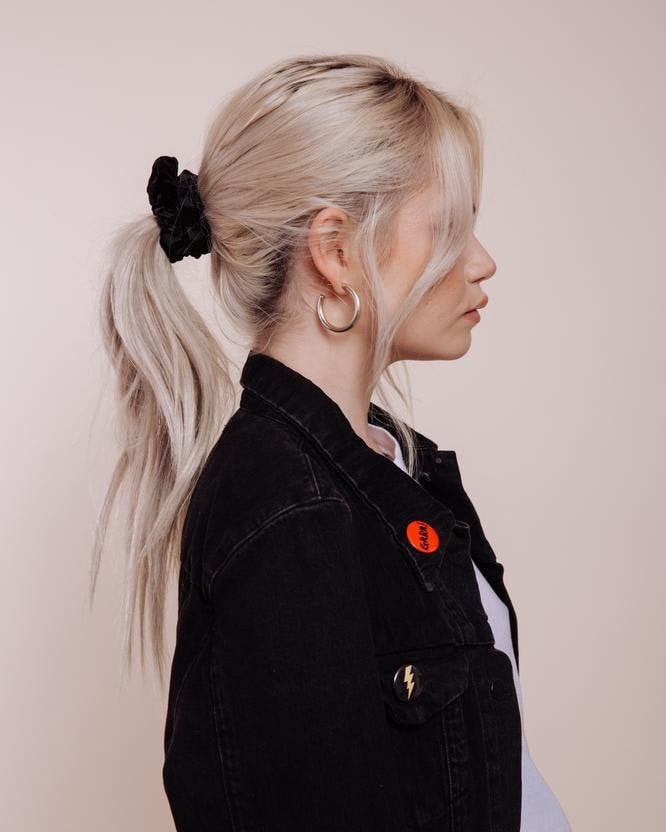 Samt Scrunchie - Live Wire von ShopImWithTheBand