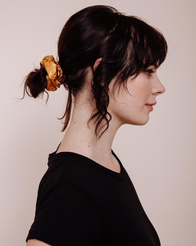Seiden Scrunchie - Die Kleine Tänzerin Ringelblume von ShopImWithTheBand