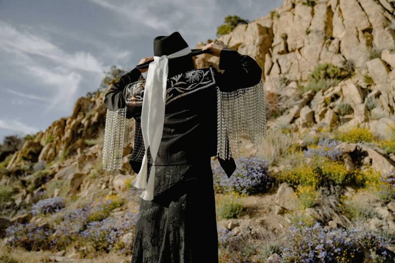 Seidenschal - Lonely Cowboy von ShopImWithTheBand