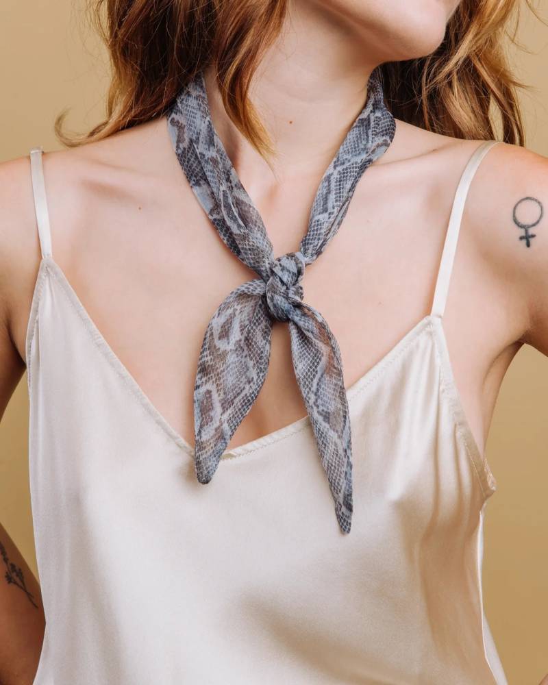 Seidenschal Zum Binden - The Iggy von ShopImWithTheBand