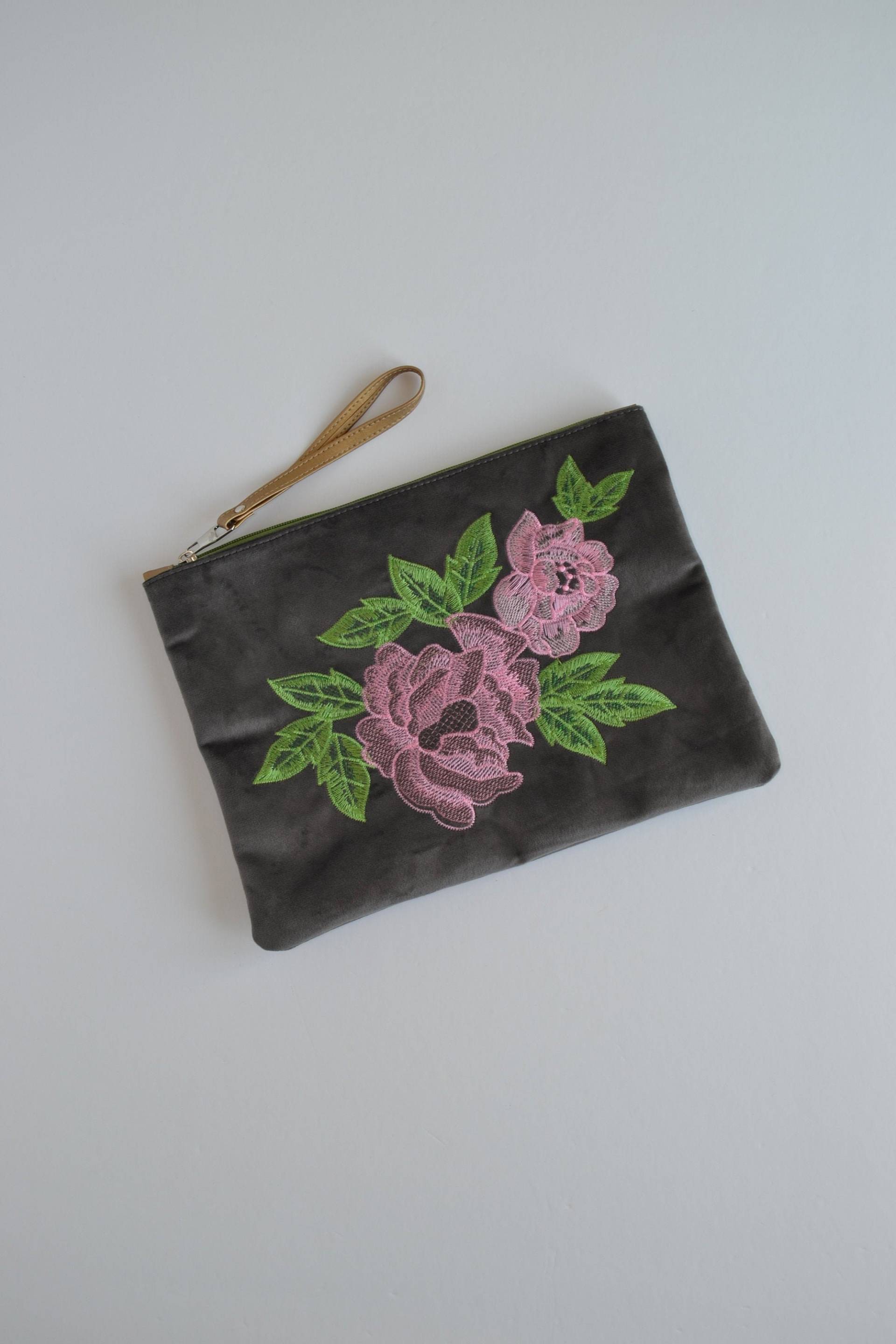 Grau Blumen Clutch Stoff Casual Handtasche Rosa Blumigen Abend Tasche Stickerei Formelle Frauen Sommer Flowered Handarbeit Nacht Strand von ShopJINJI