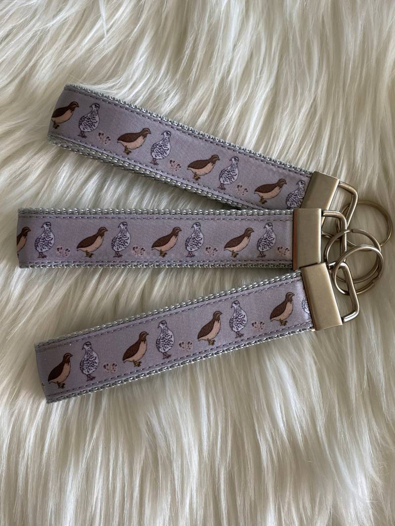 Schlüsselanhänger Schlüsselbund Wachtel Wachteln Vögel Anhänger Mit Und Wachteleiern Handmade Handarbeit von ShopLeonel