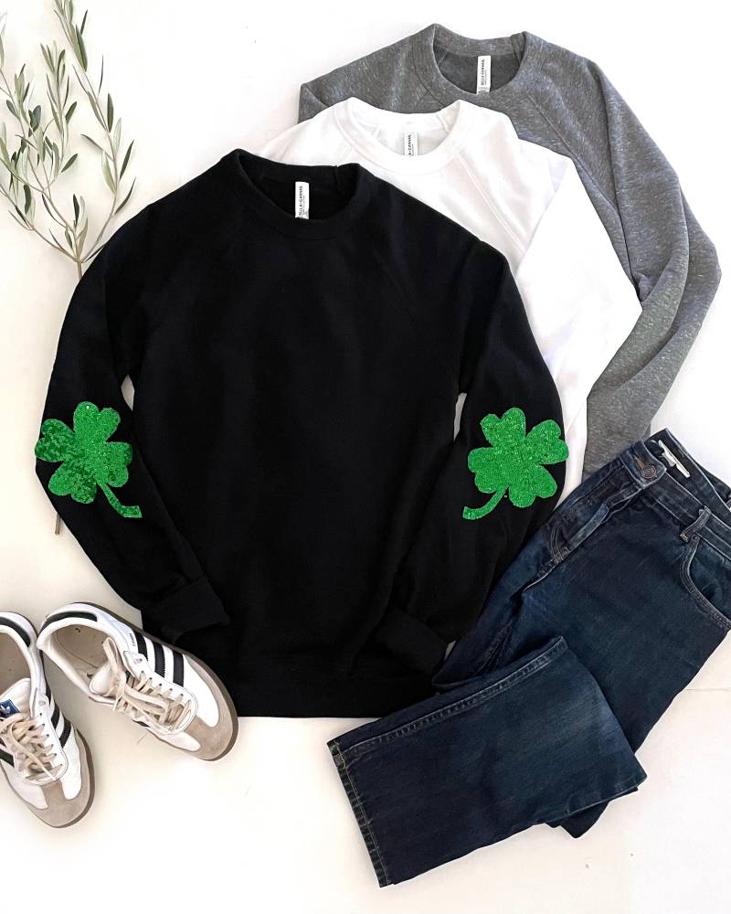 st Patrick's Day Shirt Frauen/Kleeblatt Patch Sweatshirt Schulterfrei Paddy Pullover von ShopLoveAndBambii