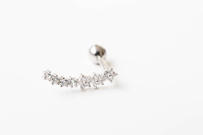 Cz Zierlich Gebogener Knorpelohrring Sternbild Stern Ohrringe Niedlicher Ohrfeger Zierliche Ohr Kletterer Floral Piercing von ShopOrigamiJewels