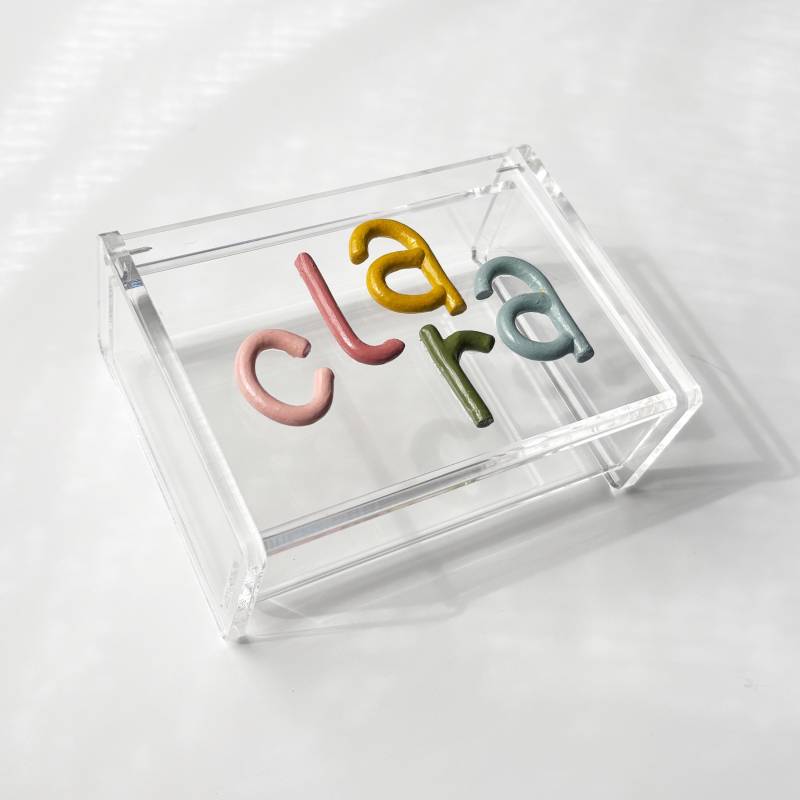 Personalisierte Acryl Schmuckbox Pastellfarben Regenbogen Buchstaben Personalisierte Acryl Schmuckbox Pastellfarben Regenbogen Buchstaben von ShopPepperbird