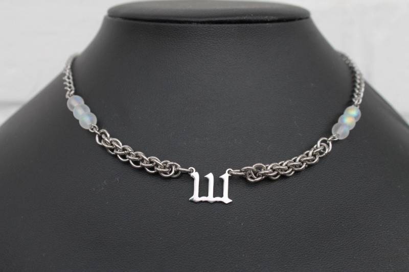 Angel Number Necklace von ShopRoyaGems