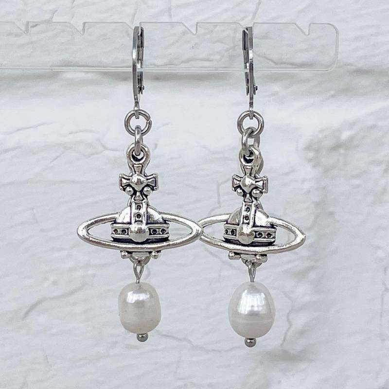Orb Earrings With White Pearls von ShopRoyaGems