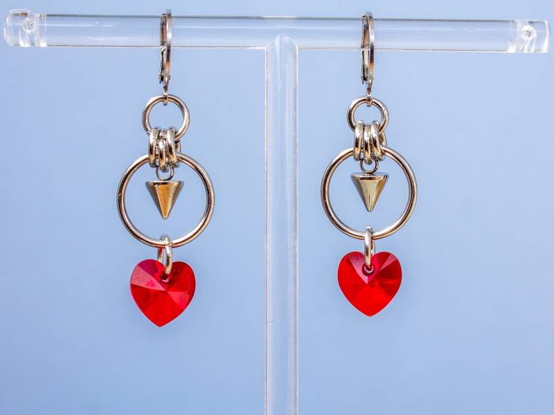 Red Glass Heart & Mini Spike Earrings, Handmade Red Glass Heart & Mini Spike Earrings, Handmade von ShopRoyaGems