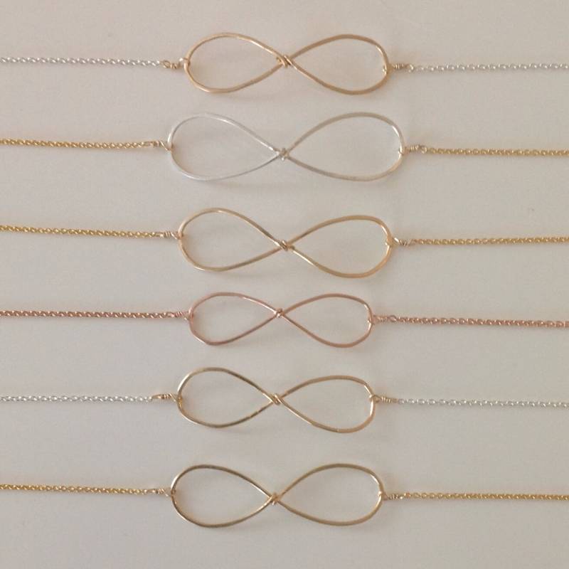Gold/Silber Roségold Gehämmertes Infinity Armband Gold/Silber Roségold Gehämmertes Infinity Armband von ShopRubyTulip