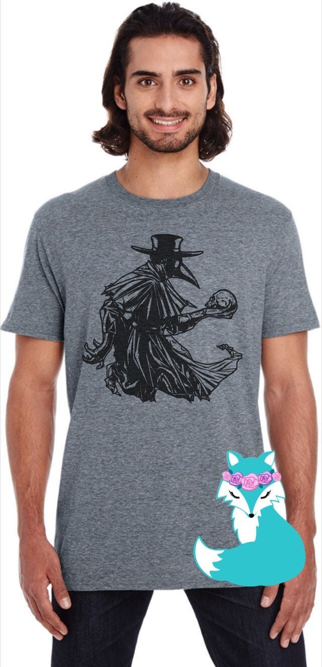 Halloween Pest Arzt Maske T Shirt, Medizin, Tod Okkulten Dunklen Humor T-Shirt Frauen Männer Unisex Schädel Grafik Shirt Steam Punk Halloween Pest Arzt Maske T Shirt, Medizin, Tod Okkulten Dunklen Humor T-Shirt Frauen Männer Unisex Schädel Grafik Shirt Steam Punk von ShopTheTealFox