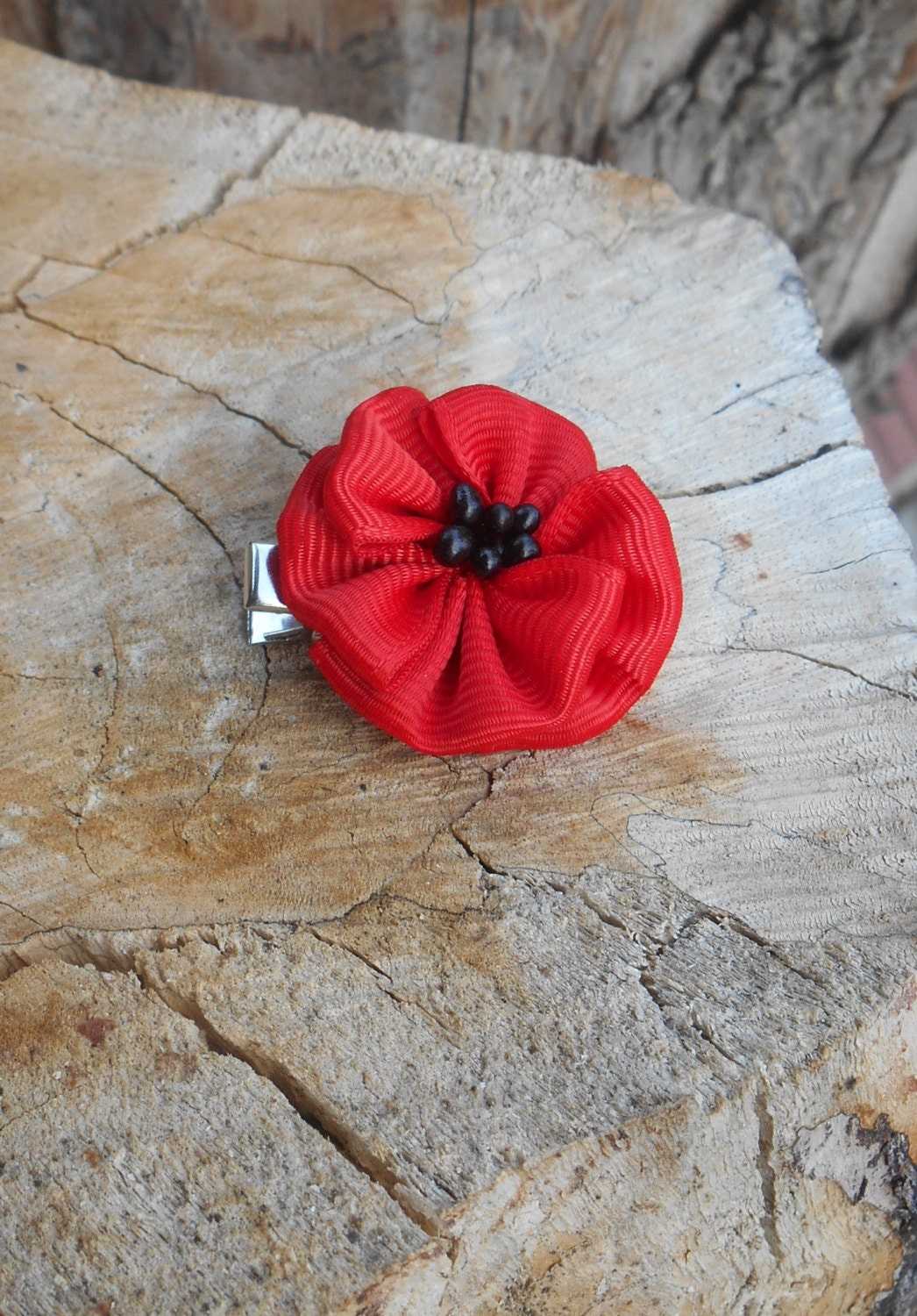 1 Stk. Rote Mohn-Haarnadeln, Handgefertigte Haaraccessoires in Rot Und Schwarz 1 Stk. Rote Mohn-Haarnadeln, Handgefertigte Haaraccessoires in Rot Und Schwarz von ShopUA1000