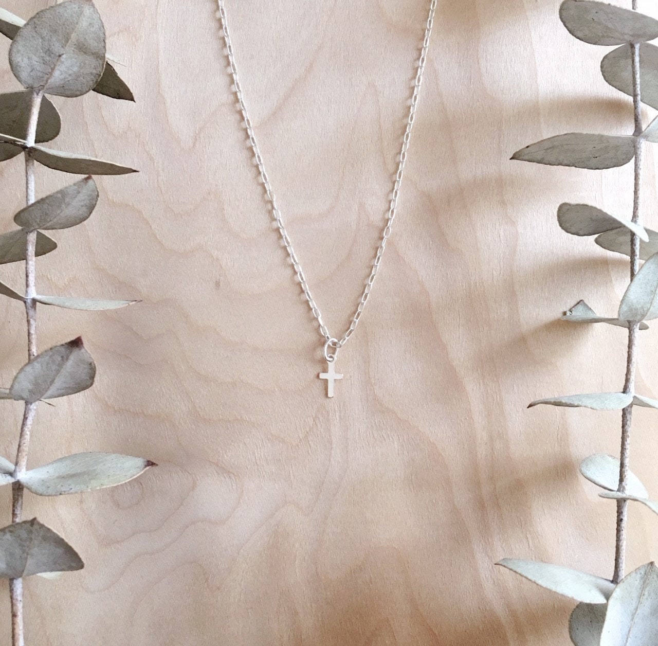 Zierliche Sterling Silber Kleine Kreuz Charm Halskette, Anhänger Halskette Zierliche Sterling Silber Kleine Kreuz Charm Halskette, Anhänger Halskette von ShopVelvetJewelry