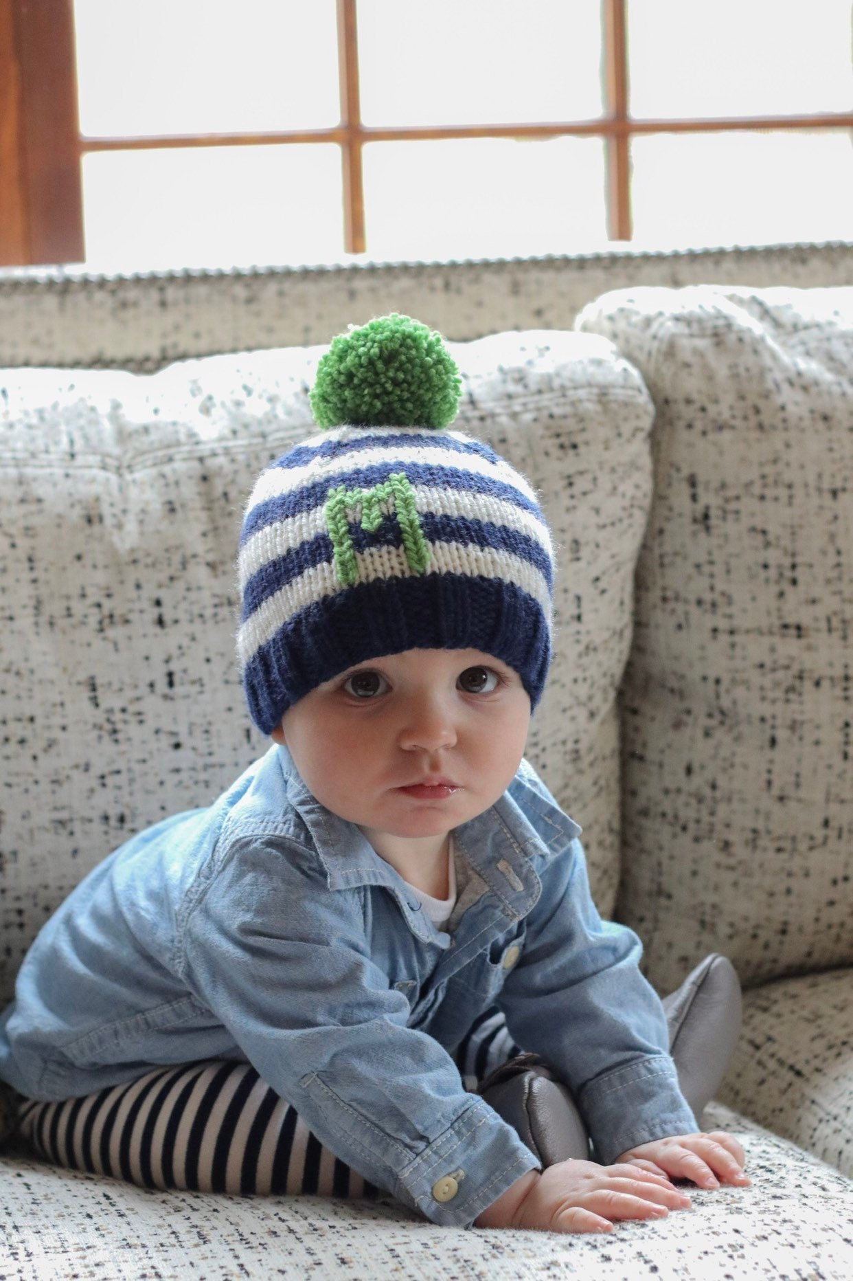 Navy Boy Beanie, Personalisierte Junge Mütze, Baby-Dusche-Geschenk, Monogramm-Baby-Boy-Mütze, Neugeborenen Foto Requisite, Coming Home Outfit von ShopWildlyBlessed