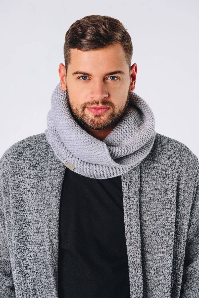 Unendlich Weicher Warmer Winter Schal, Handgefertigter Hellgrauer Strick Loop, Weicher, Leichter, Herbst Halswärmer von ShopWooley