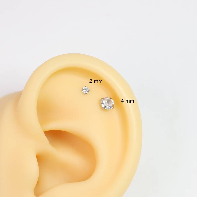 Tiny Cz Studs, Flat Back Labret Stud, Cartilage Helix Piercing, Nose Stone Earrings, Dainty Minimalist Earrings von AlinaChicJewelry