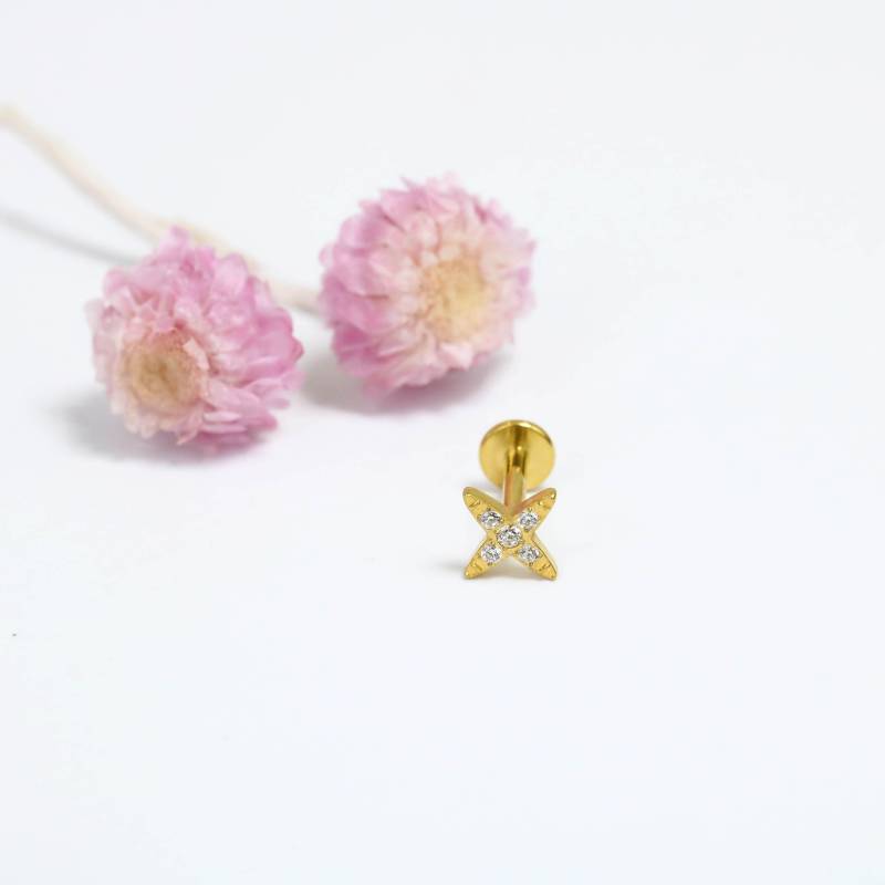 Tiny Star Studs Earrings, Helix Stud, Labret Tragus , Studcartilage Studs, Conch Earring Small Stud Earrings von AlinaChicJewelry