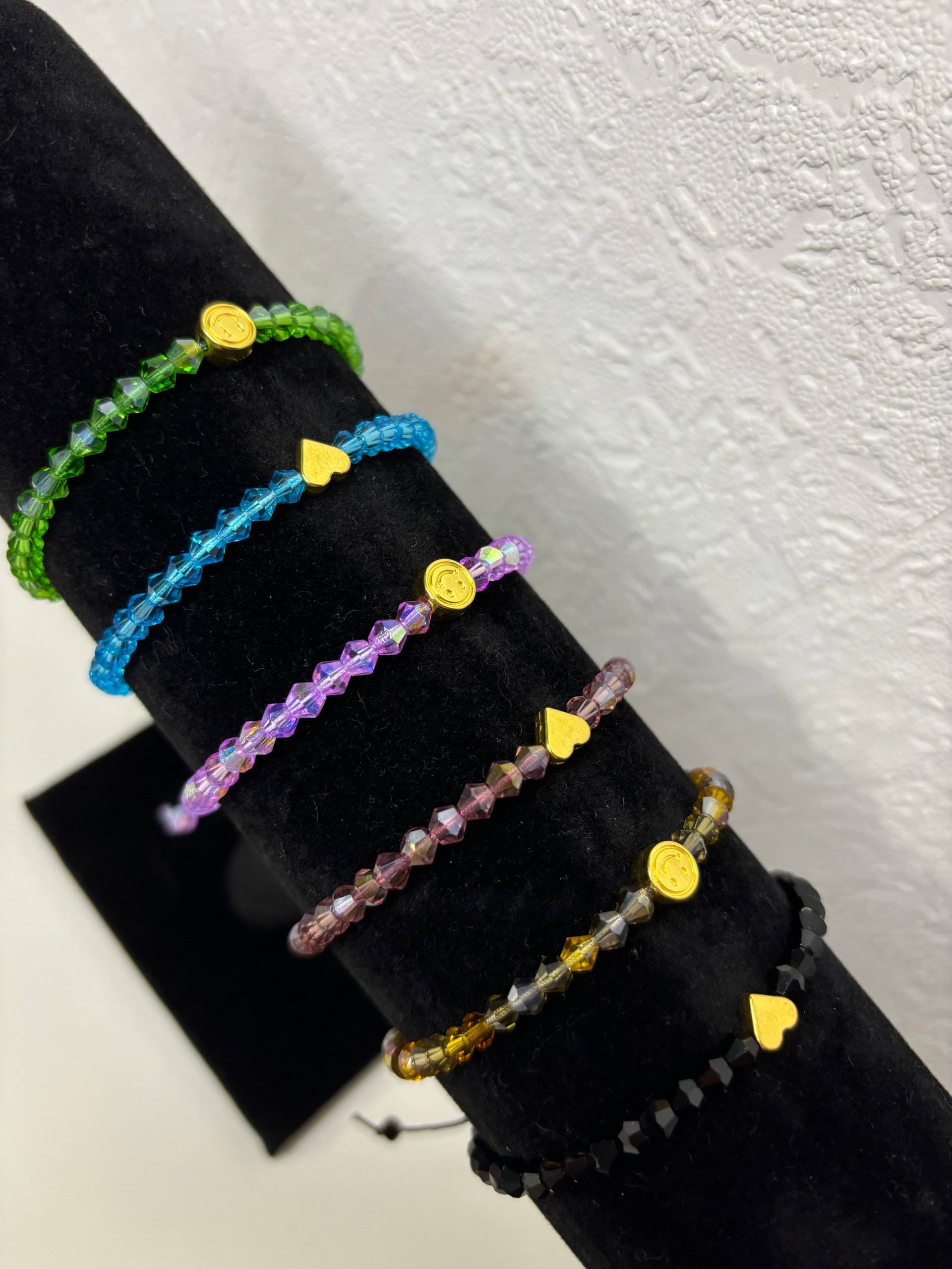 Perlenarmband Mit Herz | Smiley Herzarmband Smileyarmband Diamantenarmband von Shoplikejasmin