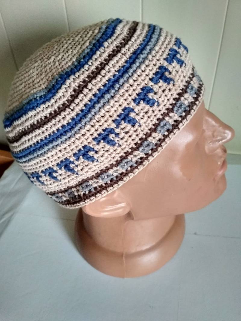 Scullcap Beanie Herren Strickmütze Farbe Kufi Mütze Scull Cap Mens Cap Summer, Frühling Gestrickt Aus Mehrfarbigem Baumwollgarn von ShoppingKnittedHits