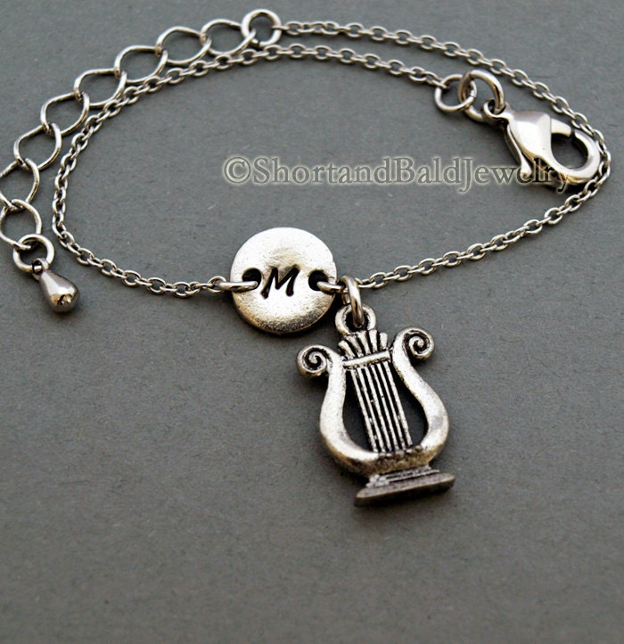 Alte Harfe Bettelarmband, Die Leier, Antikes Silber, Ursprüngliche Armband, Freundschaft, Mütter, Verstellbar, Monogramm von ShortandBaldJewelry