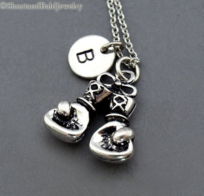 Boxhandschuh Charm Halskette, Boxer Charme, Schmuck, Kampfhandschuhe, Figthers Handschuhe, Ursprüngliche Personalisiert, Monogramm von ShortandBaldJewelry