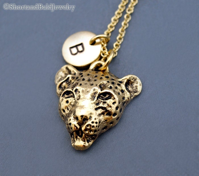 Leopard Kopf Halskette, Charme, Gold Charme Schmuck, Große Katze, Safari, Erste Personalisiert, Monogramm von ShortandBaldJewelry