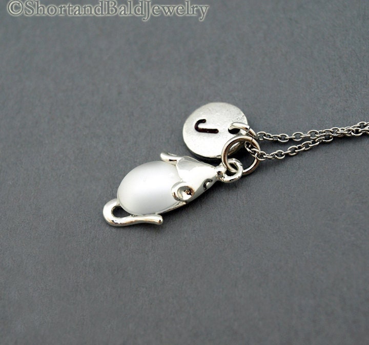Maus Halskette, Charmehalskette, Antikes Silber, Erste Hand Gestempelt, Personalisiert, Monogramm von ShortandBaldJewelry