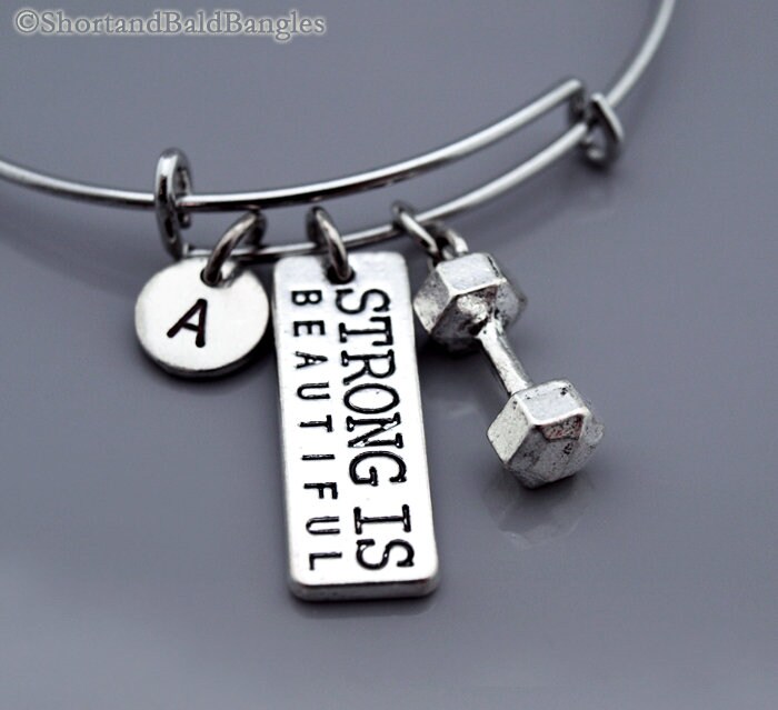 stark Ist Schön, Hantel Armreif, Armband, Gewichtheben, Übung, Fitness, Charme, Monogramm, Initial Armband stark Ist Schön, Hantel Armreif, Armband, Gewichtheben, Übung, Fitness, Charme, Monogramm, Initial Armband von ShortandBaldJewelry