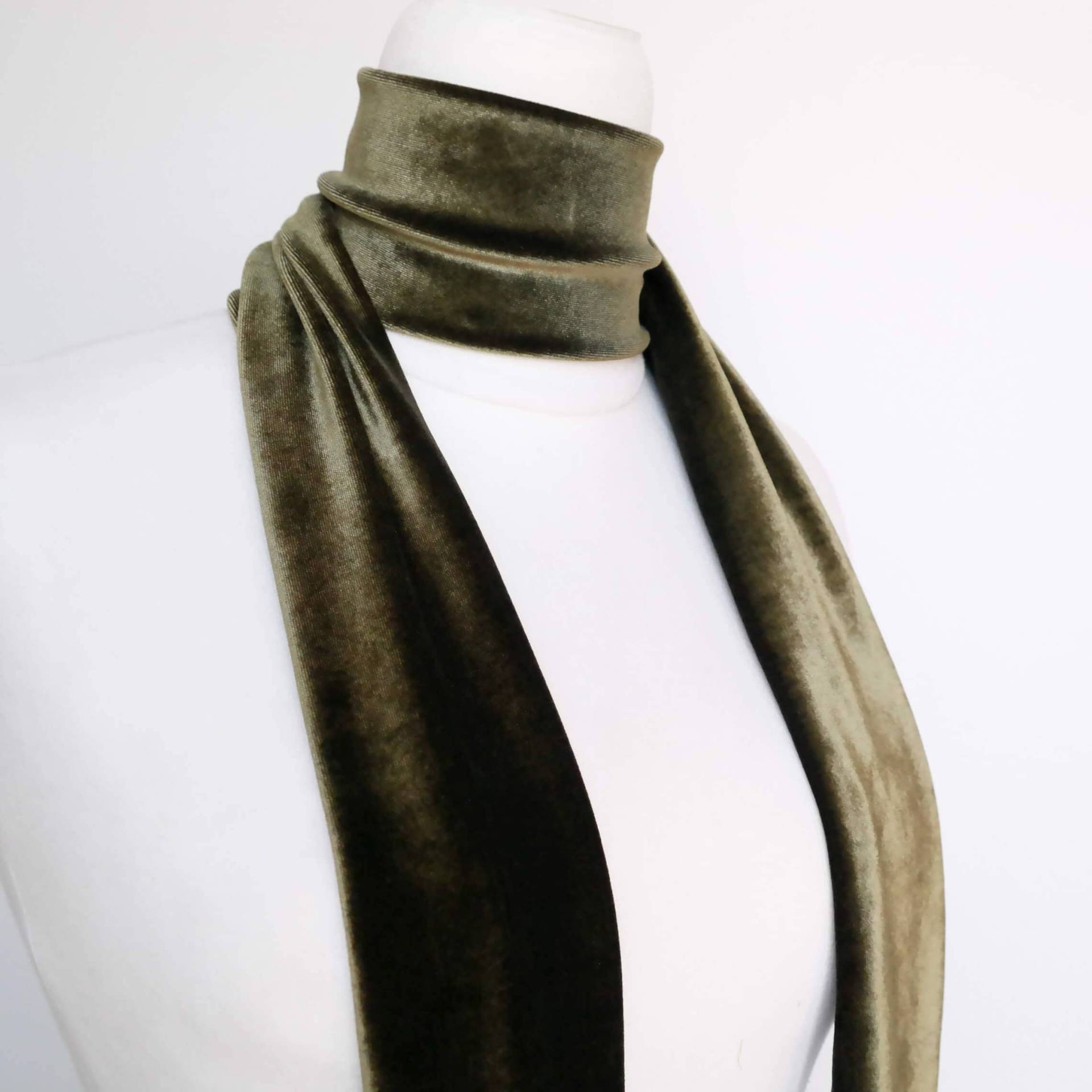 Olivgrün Samt Schal, Schmaler Schal Samt, Stirnband, Damen Krawatte, Hals Turban, Herbst Geschenk von ShoshkaBoutique
