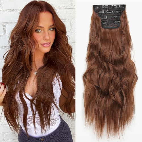ShowJarlly Clip in Extensions, 4PCS 60 cm Voller Kopf Haarverlängerungen mit Clips Synthetik Gewellte Haarextension Wavy Haar Extensions Clip in Haarteil für Frauen ShowJarlly Clip in Extensions, 4PCS 60 cm Voller Kopf Haarverlängerungen mit Clips Synthetik Gewellte Haarextension Wavy Haar Extensions Clip in Haarteil für Frauen von ShowJarlly