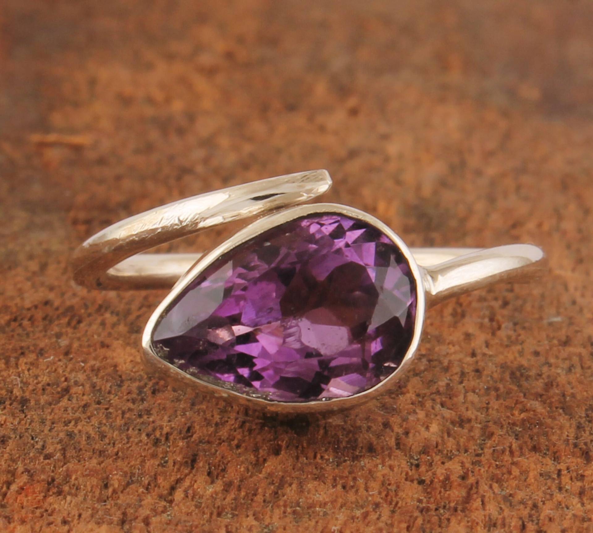 Amethyst-Massiver Silberring Für Frauen, 925 Sterlingsilber-Verstellbarer Ring, Amethyst Handgemachter Brautjungferring von ShreeJaipurSilver925