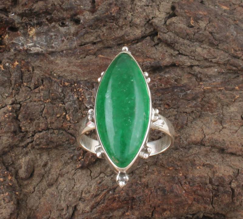 Grüner Jade Ring Handgemachter Silber Edelstein Schmuck 925 Sterling Ringe Für Frauen Verlobung Zierlich Geschenkidee von ShreeJaipurSilver925