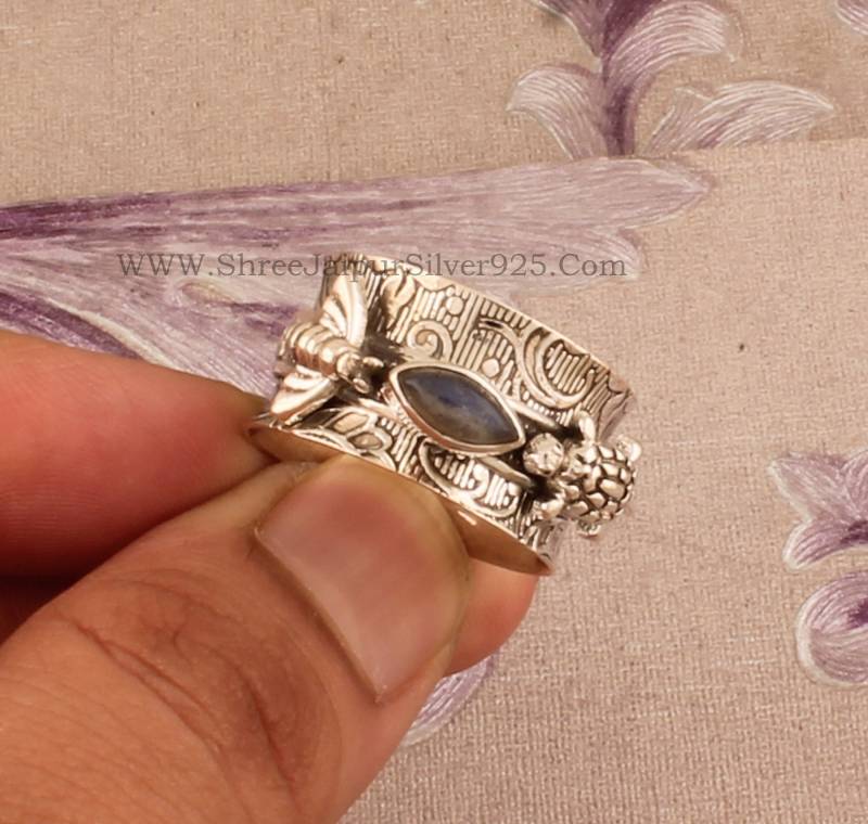 Natürliche Labradorit Schildkröte Honig Biene Massiv 925 Sterling Silber Spinner Ring Für Frauen, Handgefertigte Gravierte Bandring, Boho Sorgenring von ShreeJaipurSilver925