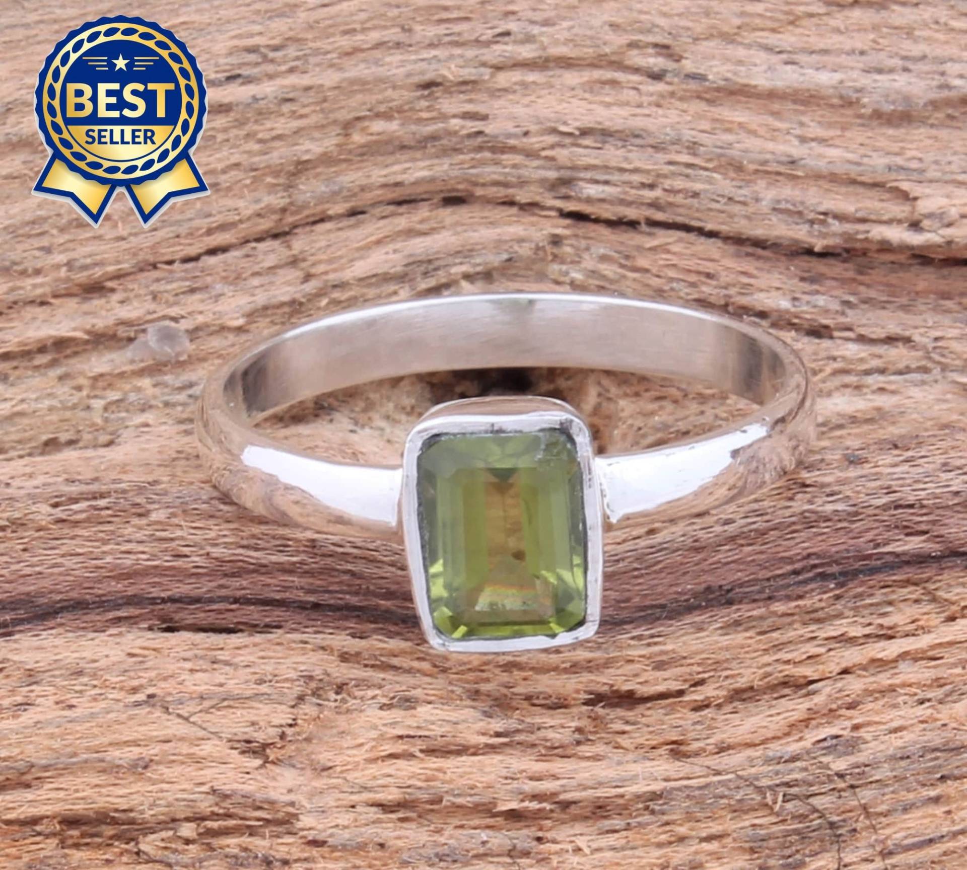 Natürlicher Peridot-stein Im Baguetteschliff Aus Massivem 925Er-sterlingsilber Für Frauen, Handgefertigter Massiver Silberring Hochzeitstag von ShreeJaipurSilver925